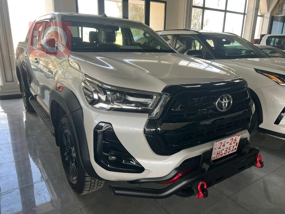 تويوتا هايلوكس